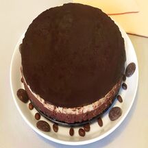 Cheesecake au café et au chocolat noir : un air d\'opéra